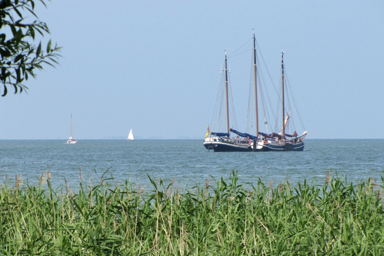 Zicht op het IJsselmeer